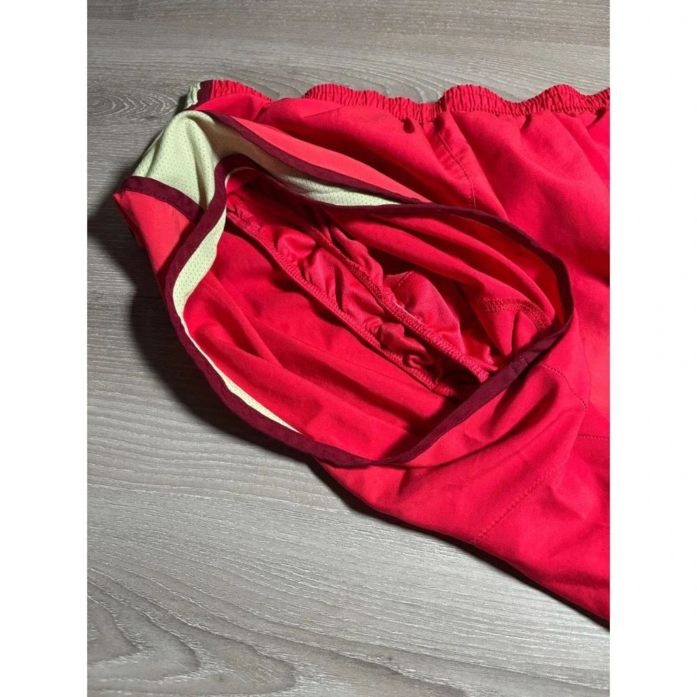 Nike Dri-FIT XS Tempo Running Shorts Womens Mesh Athletic Training Activewear